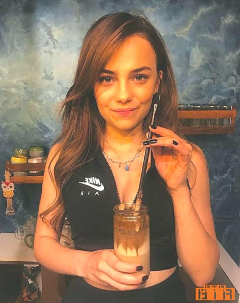 Bahar Şahin Kimdir? 3 2 19