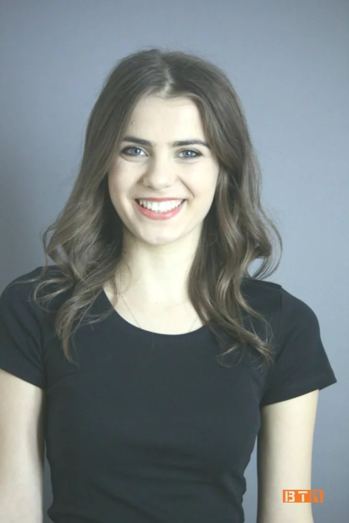 Esma Soysal Kimdir? 2 esma soysal 1