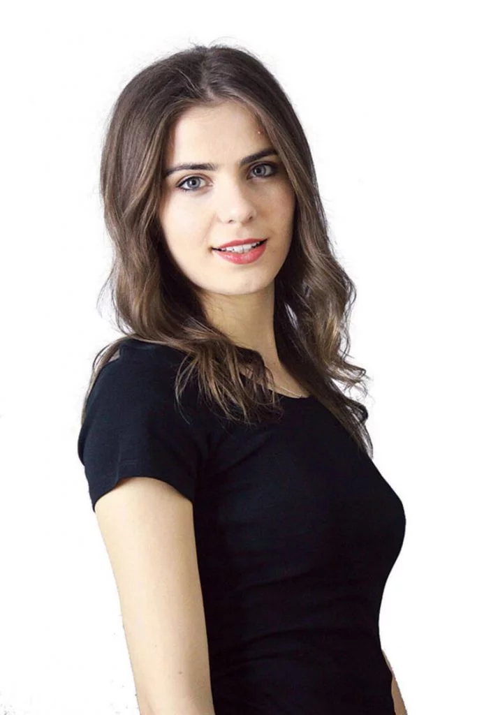 Esma Soysal Kimdir? 6 esma soysal 5