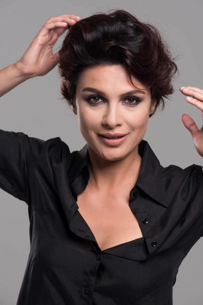 Feride Çetin Kimdir? 11 feride cetin 10