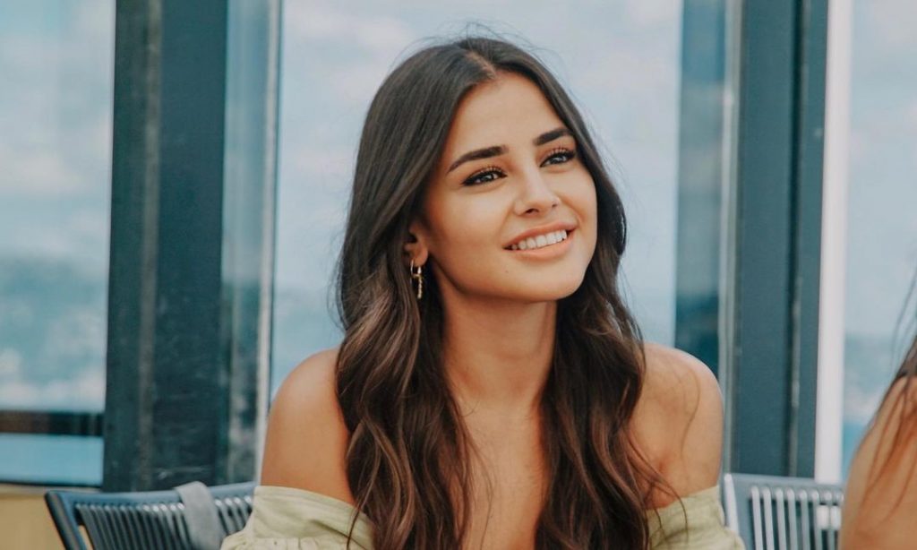 Hazal Çağlar Kimdir? 13 hazal caglar 12