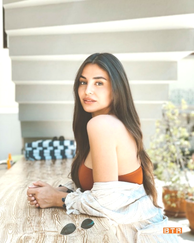 Hazal Çağlar Kimdir? 17 hazal caglar 16