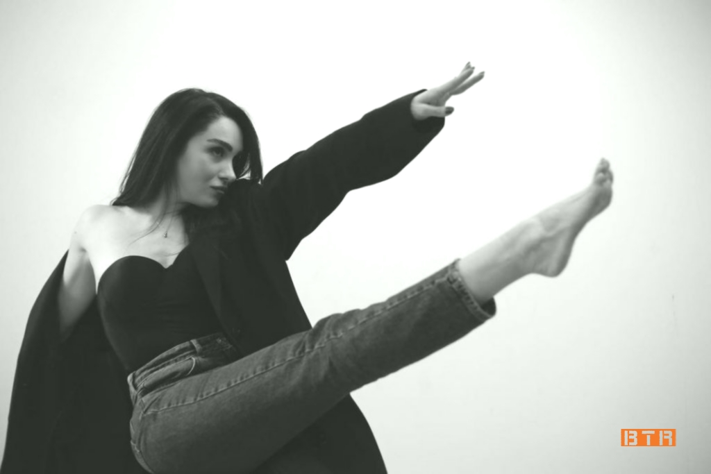 Hande Kaptan Kimdir? 16 hande kaptan 15