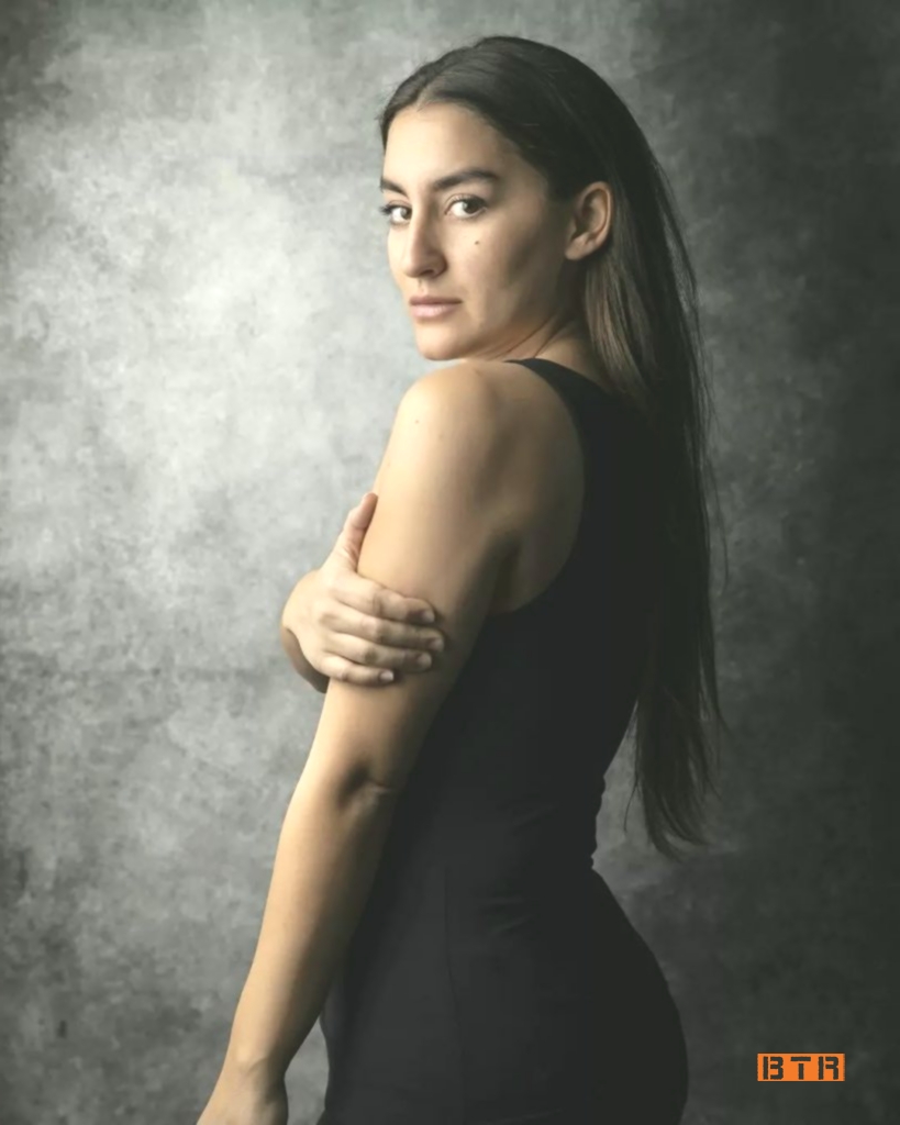 Naz Göktan Kimdir? 16 naz goktan 15