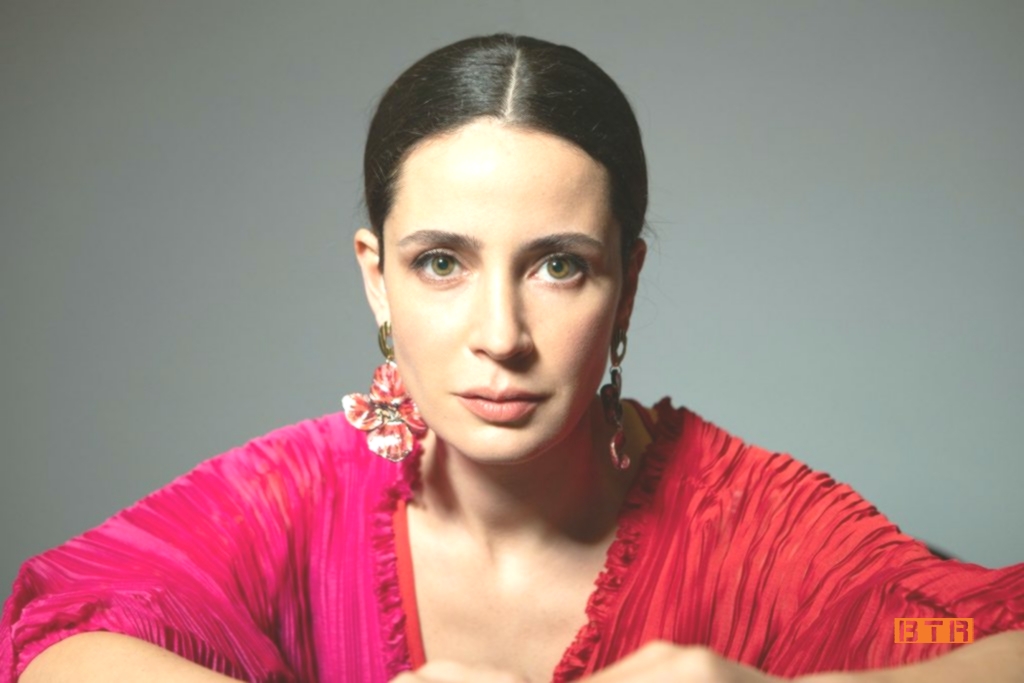 Esra Şengünalp Kimdir? 2 esra sengunalp 1