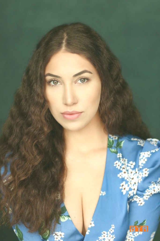 Yasmine Alice Kimdir? 2 yasmine alice 1