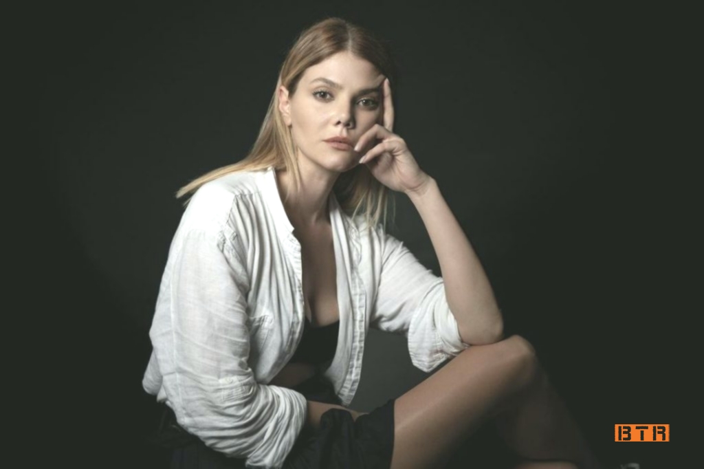 Alara Bozbey Kimdir? 11 alara bozbey 10 1