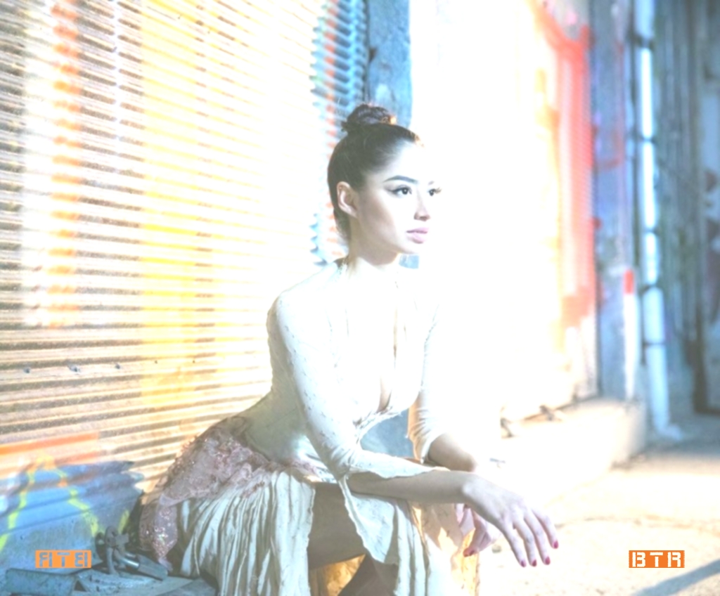 Elif Korkmaz Kimdir? 13 elif korkmaz 12