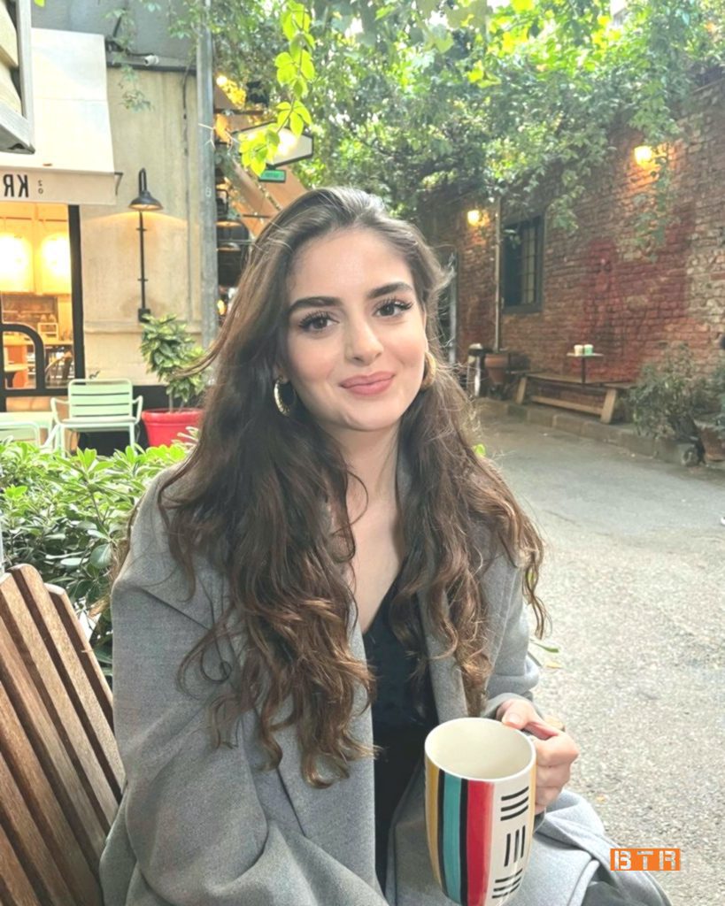 Selen Özbayrak Kimdir? 6 selen ozbayrak 5