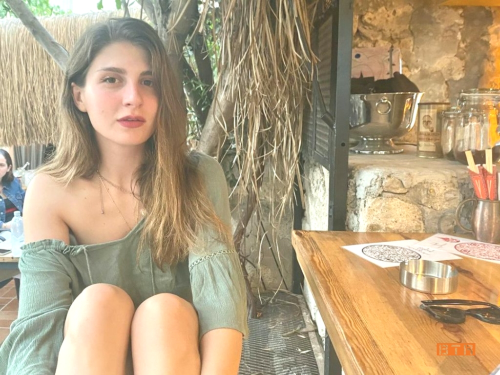 naz cagla irmak 12