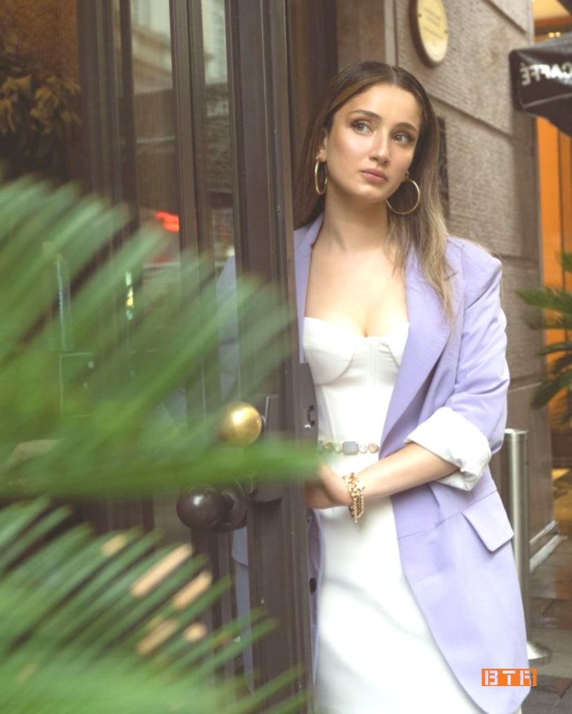 gokce akyildiz 8