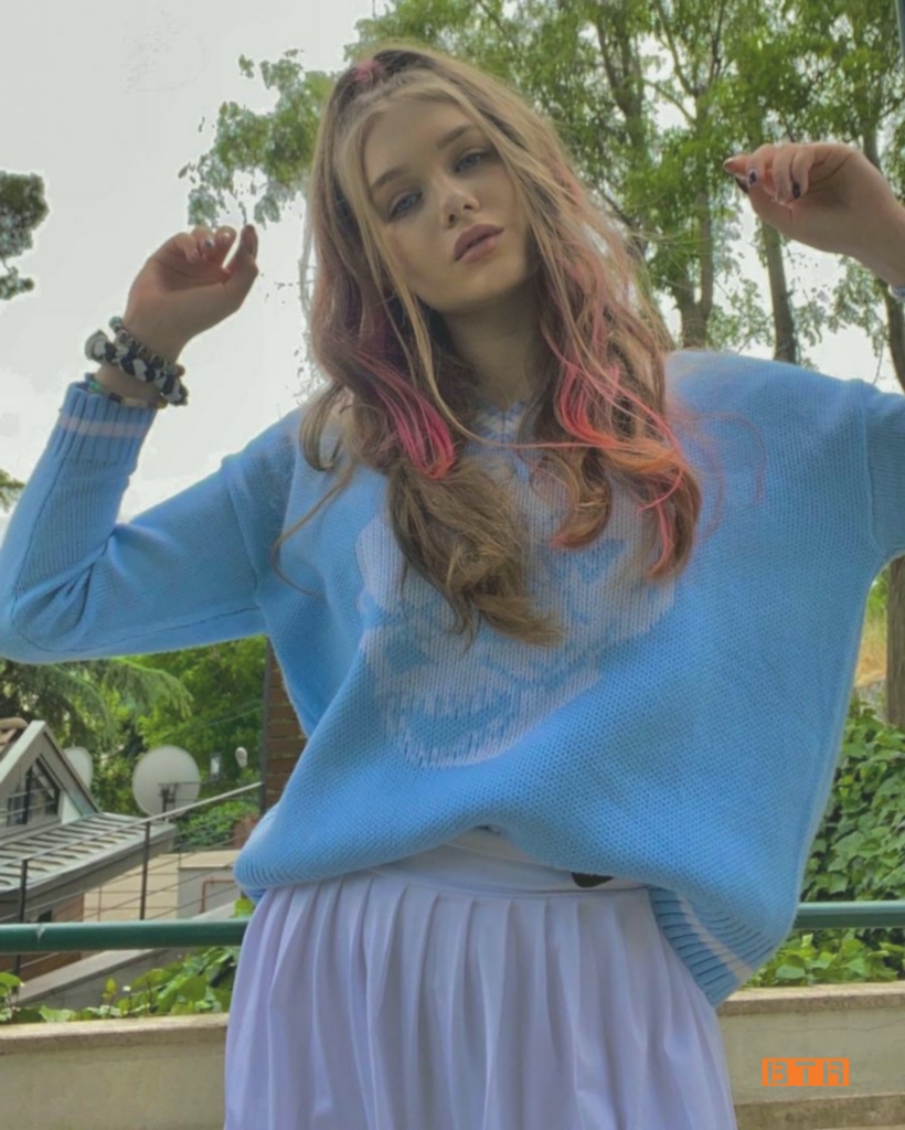 jasmine simin berkis 6