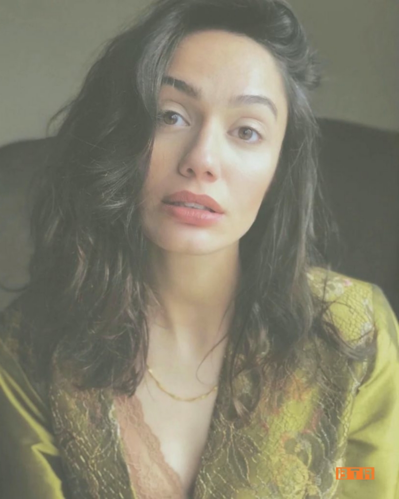 Cansu Mumcu Kimdir? 2 cansu mumcu 1