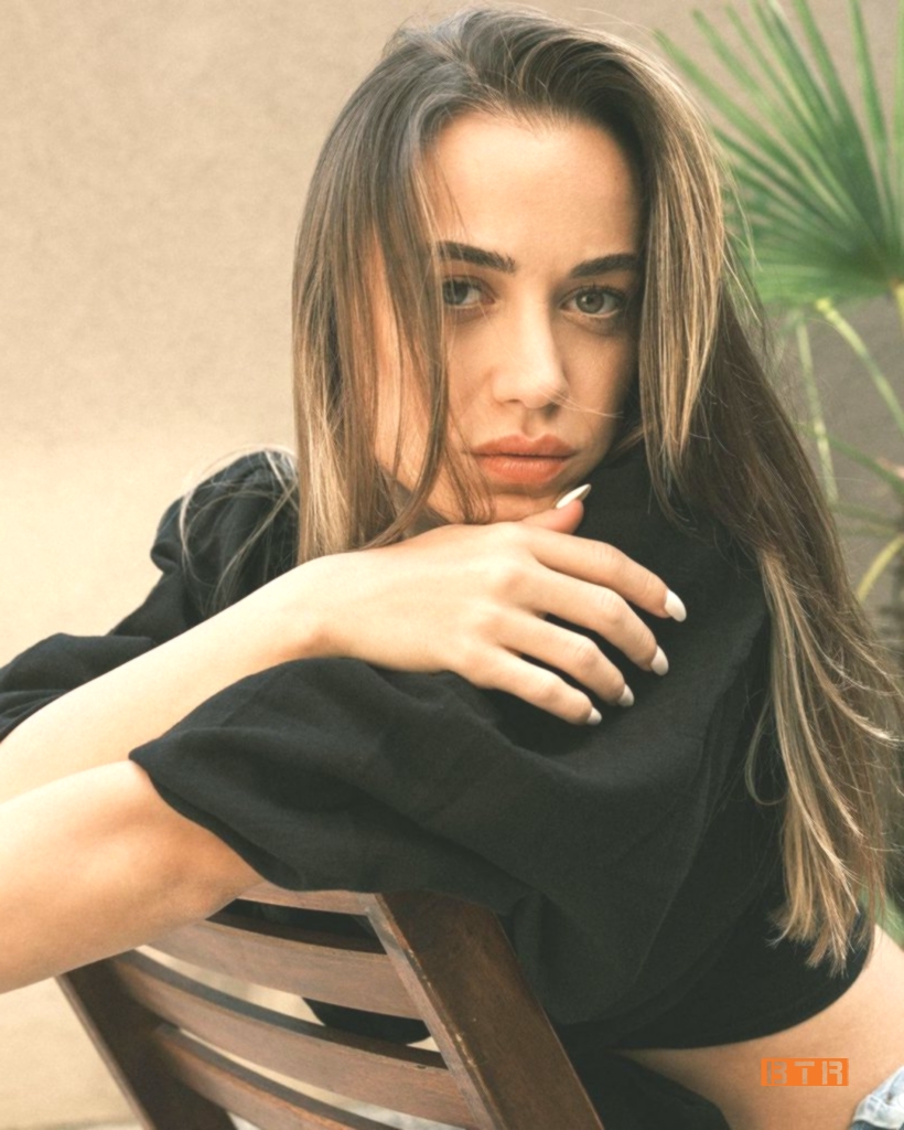 Ayşegül Yılmaz Kimdir? 2 aysegul yilmaz 1